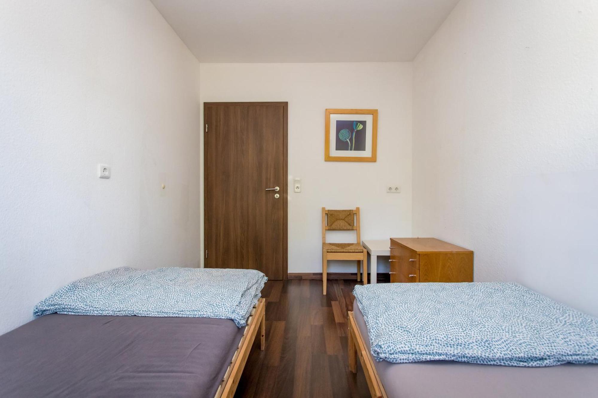 Ferienwohnung Mit 123Qm Fuer 8 Personen Mit Sehr Grossem Garten, Einfache Innen-Ausstattung 라이프치히 외부 사진